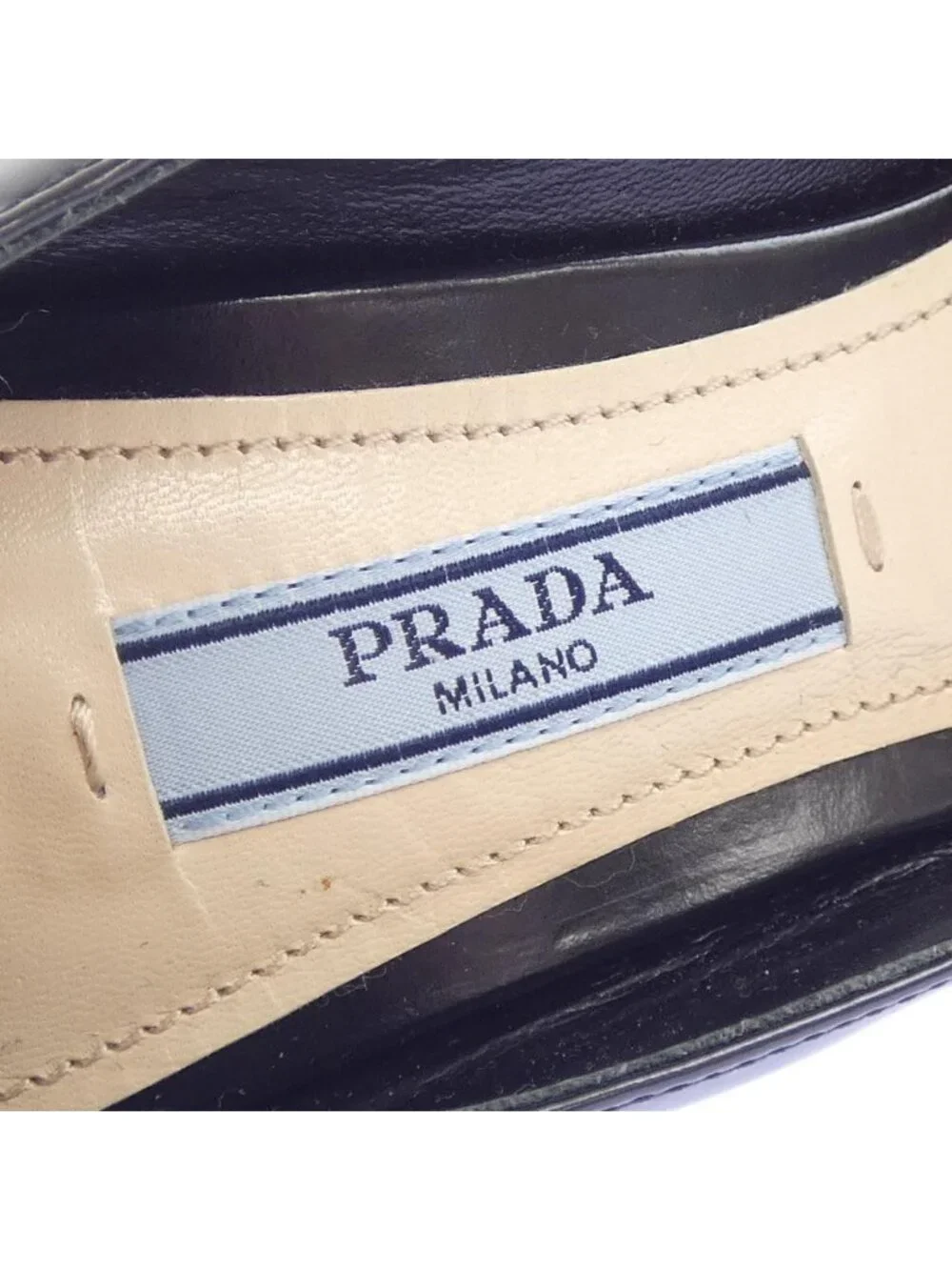 Prada Pumps Heel Black